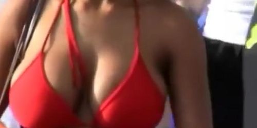 Busty ebony big boobs bouncing