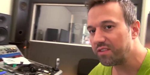 Gesungen porn video – Erst wird gesungen dann geschluckt sex im Tonstudio (Conny Dachs, Titus Steel)