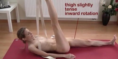 Naked Yoga - Exercise for Runners