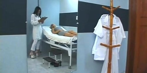 Filme porno brasileiro - Dr Bartolomeu e a cl&iacute;nica do sexo