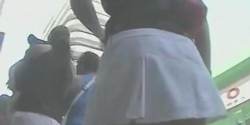 Voyeur video quick white chick in a white skirt and hot ass (Camera Man)