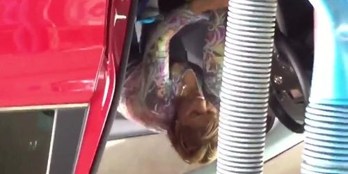 Car wash Mexican milf jeans 4