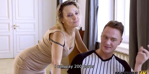 MATURE4K. Pornstar invited repairman to be amazingly nailed by hung stud