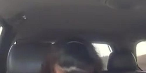 Very cute chick gets fingered to orgasm in back seat (Cute_Amateur )