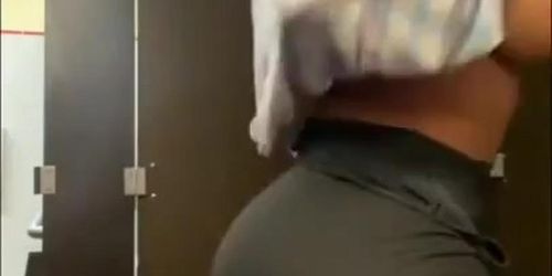 Big booty hoe