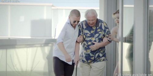 Mary Monroe - in a new scene by Only3x GoldDigger (Sugar Daddy)