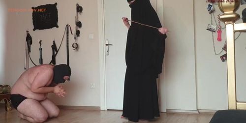 Muslim mistress canes fat slave