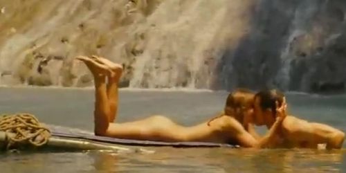 Kiele Sanchez and Milla Jovovich hot In A Perfect Getaway movie NO NUDE