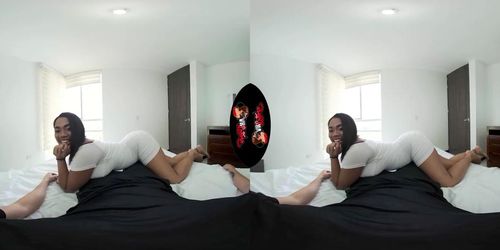 VRlatina - Huge Breast Sexy Latina Giving It To You VR