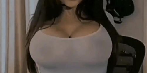 Bouncing Boobs Cam - Tnaflix.com