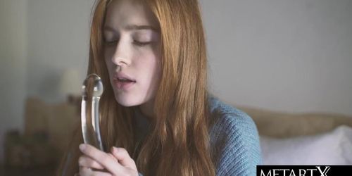 Watch this horny redhead thrust a huge dildo into her tight pussy (Jia Lissa)