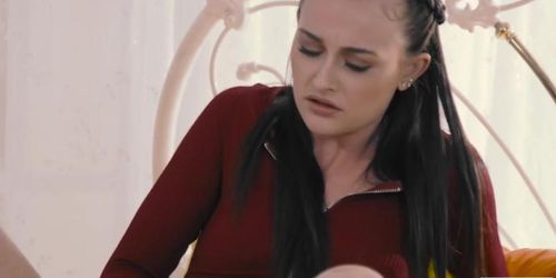 Soon To Be Stepmother And Daughter (Georgia Jones, Danni Rivers)
