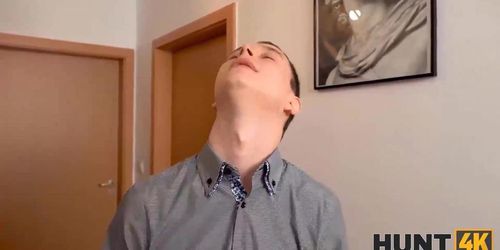 HUNT4K. Devoted gf turns into a cheater and gets penetrated