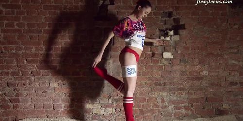 Russian tight skinny gymnast Siro Zagibalo first time on camera (Naked Gymnast)