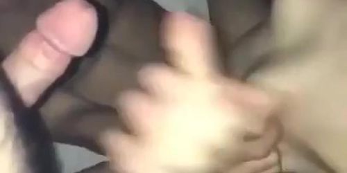 Yandan porn video – cuckold koca karisini siktirirken bi yandan sakso cektiriyor