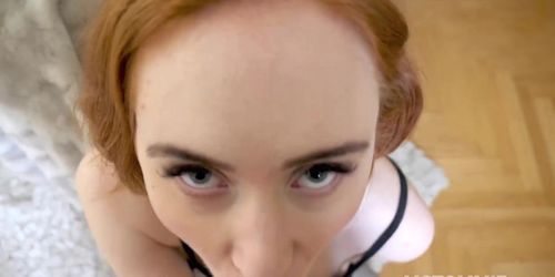 Lenina Crowne is a natural redhead pornstar from the UK. She has super big tits and fucks rough in this homemade amateur video