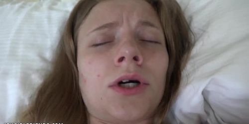 You Give Riley Star Her Morning Creampie (Sugar Daddy)