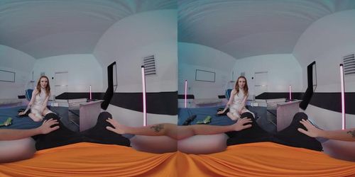 VR Conk The Fifht Element XXX Parody with Madi Collins VR Porn