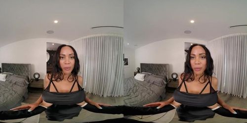 VR BANGERS Big ass black girl August Skye hardcore fucking in bed VR Porn