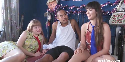 Sensational Amateur Threesome - Ersties