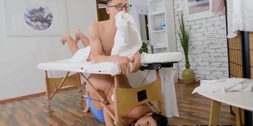 Aj Lee Massage Porn - Sofia Lee and her big natural boobs get a massage - Tnaflix.com