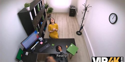VIP4K. Financing a new apartment (Mia Evans)