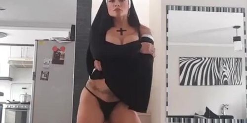 S0F1 S1LV4 MONJITA SEXY