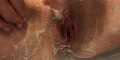 Preparing My Swollen Pussy For a Date. Close Up