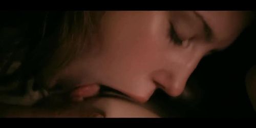 BLUE IS THE WARMEST COLOR, ADELE EXARCHOPOULOS SEX SCENES