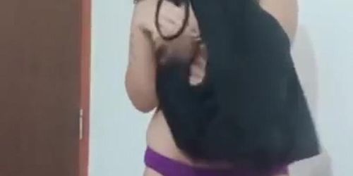 Hot Looking Indian Girl Wearing Clothes After Sex (indian_girl )