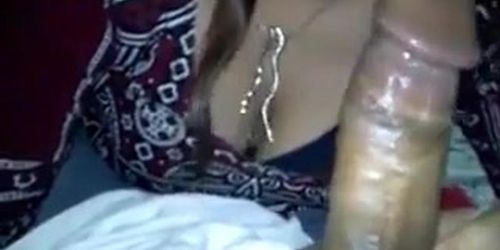 Desi aunty sucking to taste cum