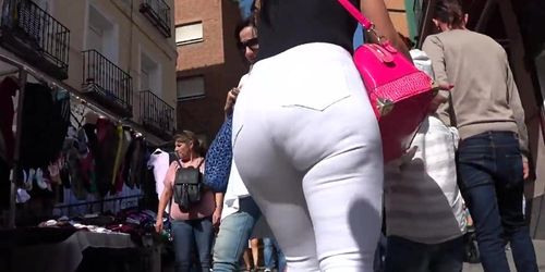 Spanish big butt mature in white jeans