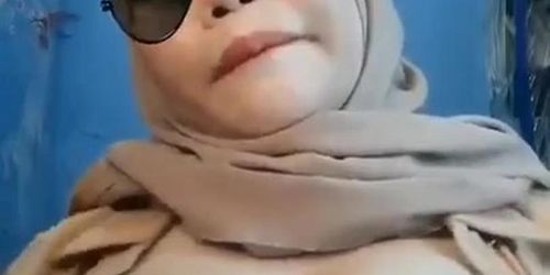 Tania ayu kimaya agata siskaee selebgram model bugil