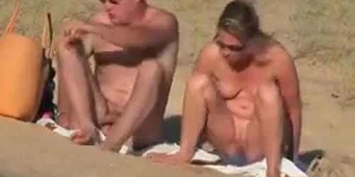 Hidden vid of hot French couple on beach part 7