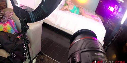 Behind the scenes shoot with tattooed chick in lingerie (Misha Montana)