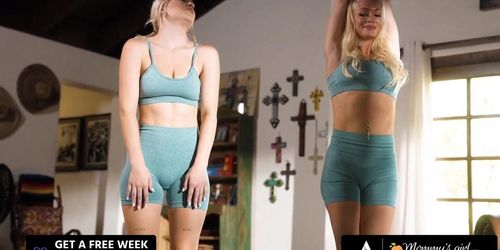 Horny Milf Wants To Bond During Yoga (Serene Siren)