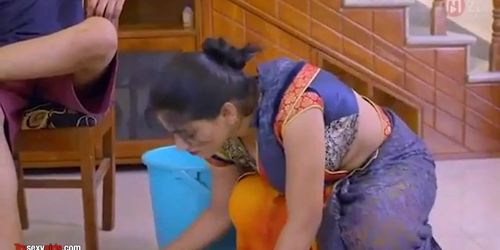 new maid ko kaam par rakha