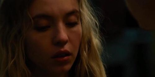 the voyeurs (Sydney Sweeney)