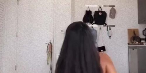 Twerk for me baby