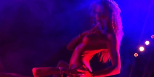 ErotiX show France