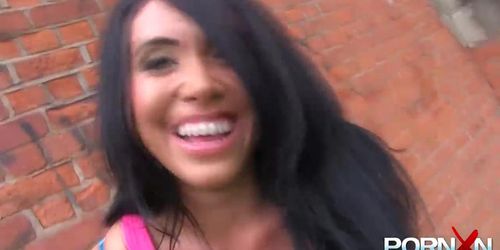 PORNXN Hannah Shaw in public (Hanna Shaw)