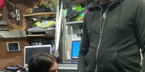 2 boys 1 girl, garage porn