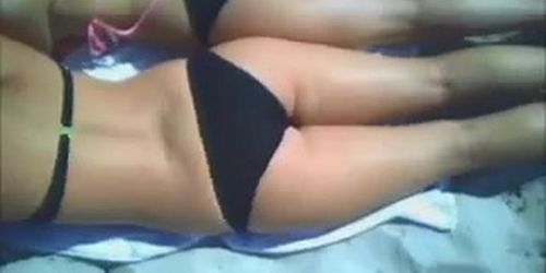 Amateur bikini teens ass hidden spy cam voyeur beach candid