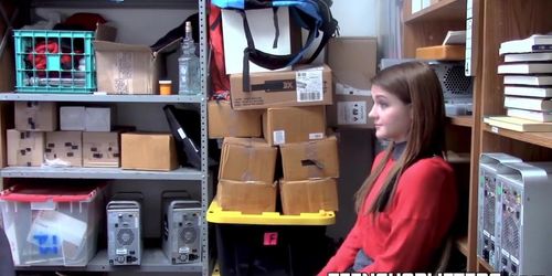 Inked teen Rosalyn Sphinx fucked before office facial
