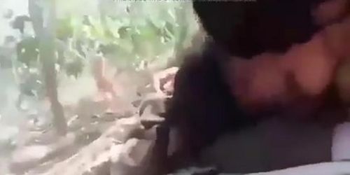 Desi village couple has outdoor sex