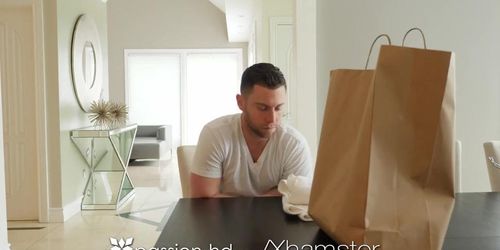 PASSION-HD Unexpected Fuck With Lucky Delivery Boy (Seth Gamble, Athena Faris, Gotta Love Lucky)