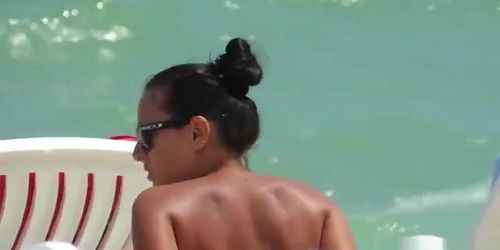 Topless Bikini beach Girls HD Voyeur Video Spy