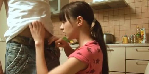 Hot amateur couple records their sex in the kitchen