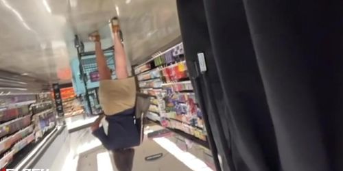 Store flashing