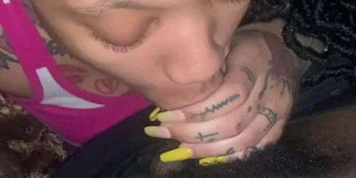 Tattooed thot sucking cock